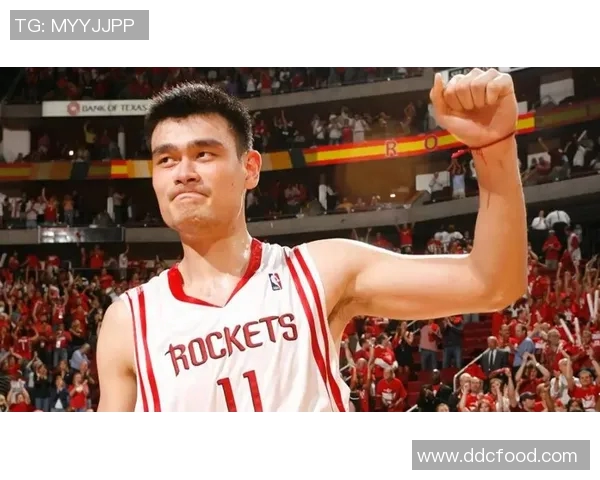 7号中锋篮球明星的传奇之路与辉煌成就解析